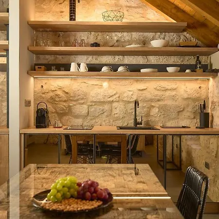 History Hvar 1529 フヴァル