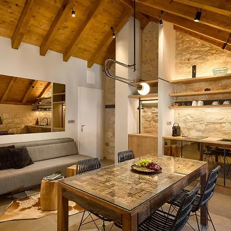 History Hvar 1529 ゲストハウス 4*