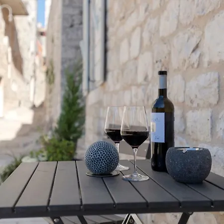 بيت ضيافة History Hvar 1529 هفار